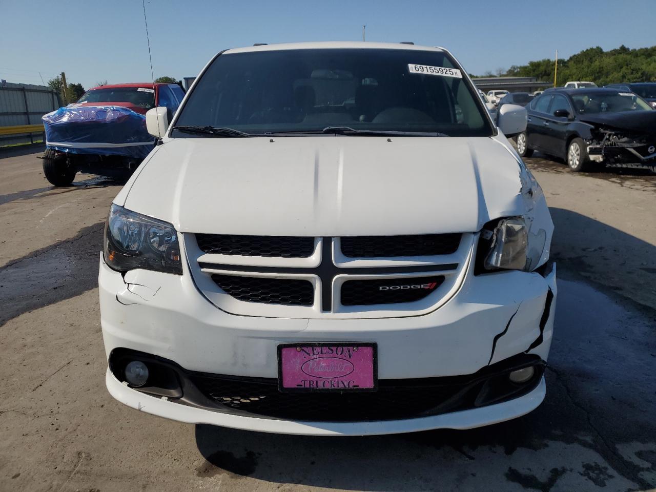 2016 Dodge Grand Caravan R/T - Image 5