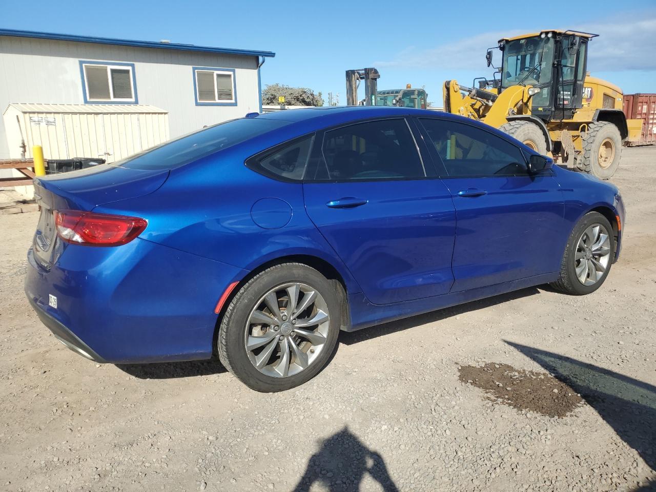 2015 Chrysler 200 S - Image 3
