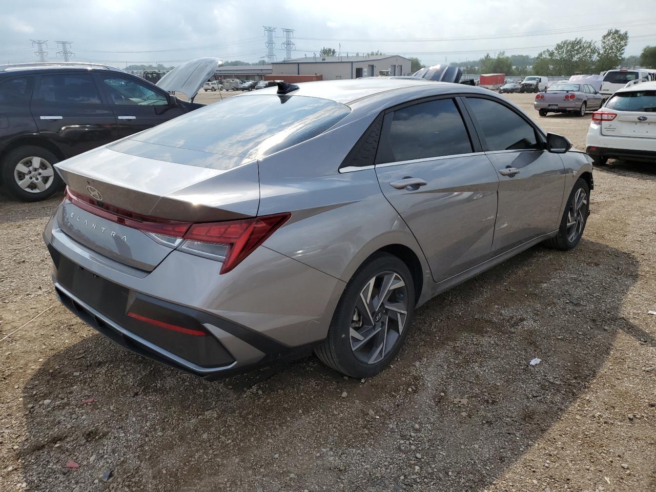 2024 Hyundai Elantra Sel - Фото 3
