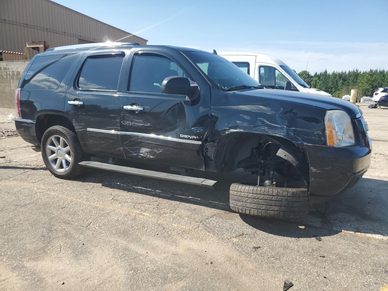 2010 GMC Yukon Denali - Фото 4