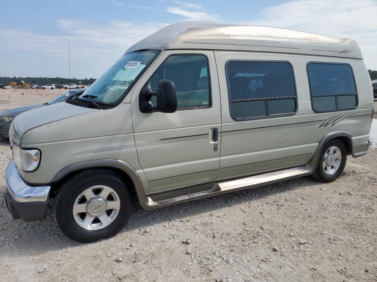 2005 Ford Econoline E150 Van
