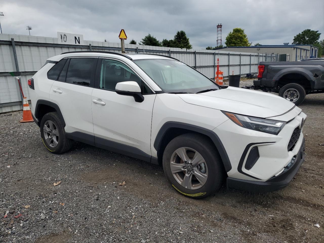 2023 Toyota Rav4 Xle - Фото 4