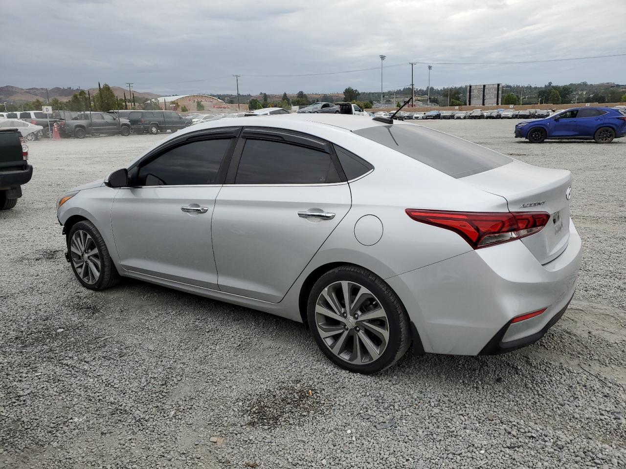 2018 Hyundai Accent Limited - Фото 2