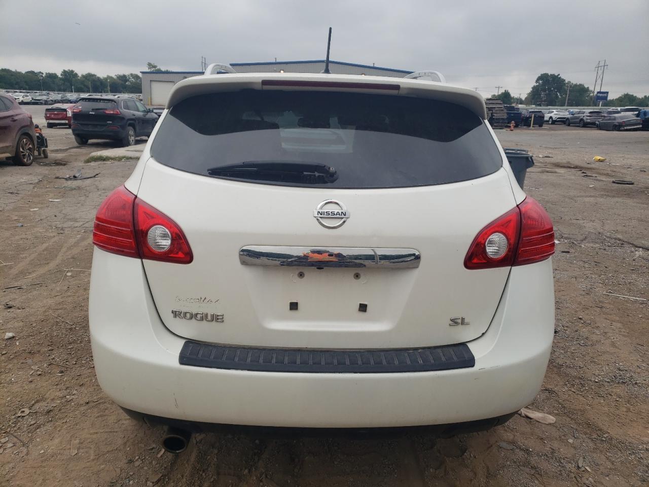 2012 Nissan Rogue S - Image 6