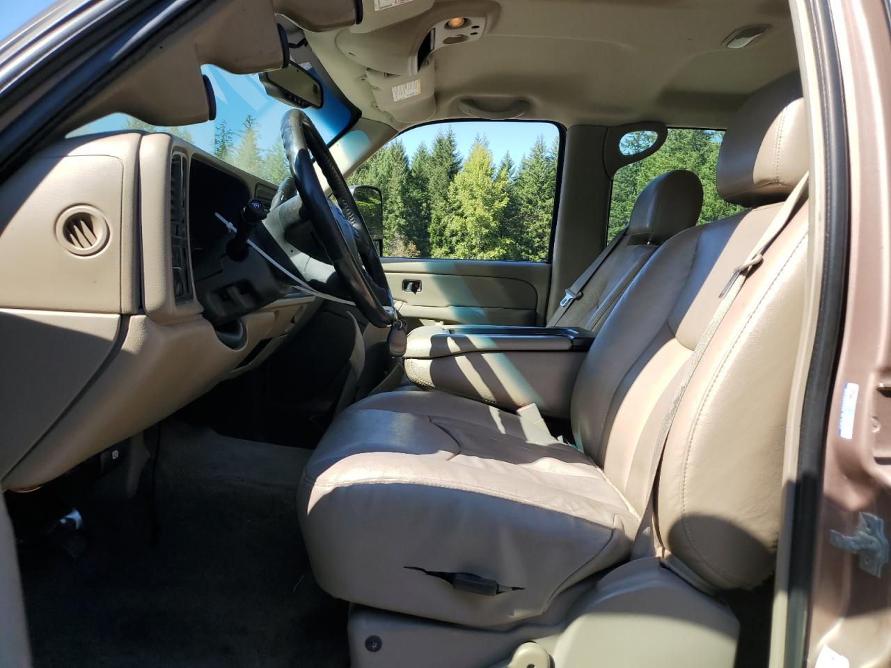 2006 Chevrolet Silverado K2500 Heavy Duty - Image 7