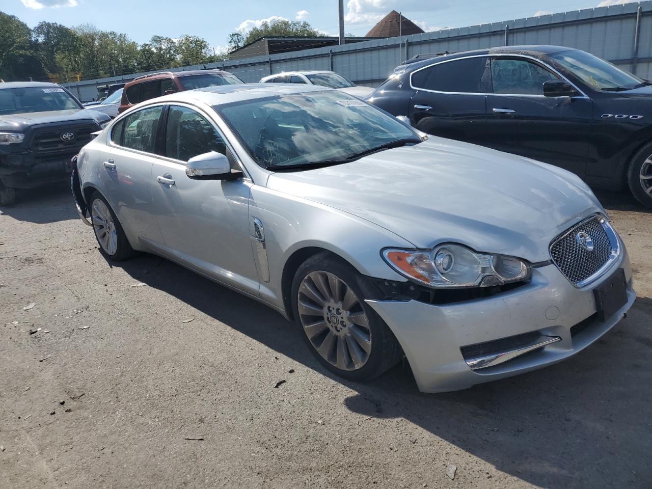 2009 Jaguar Xf Premium Luxury - Фото 4