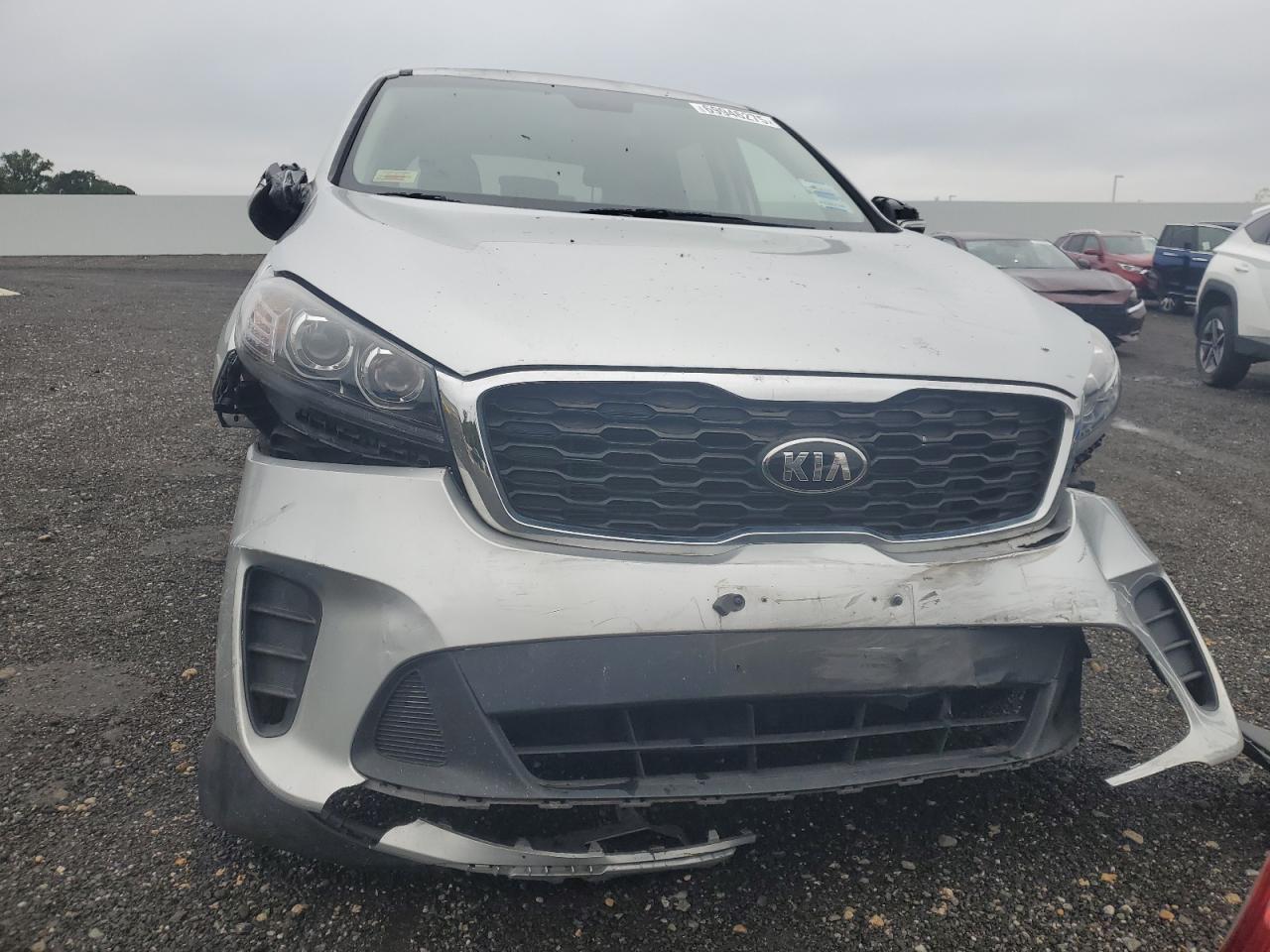 2020 Kia Sorento L - Image 5