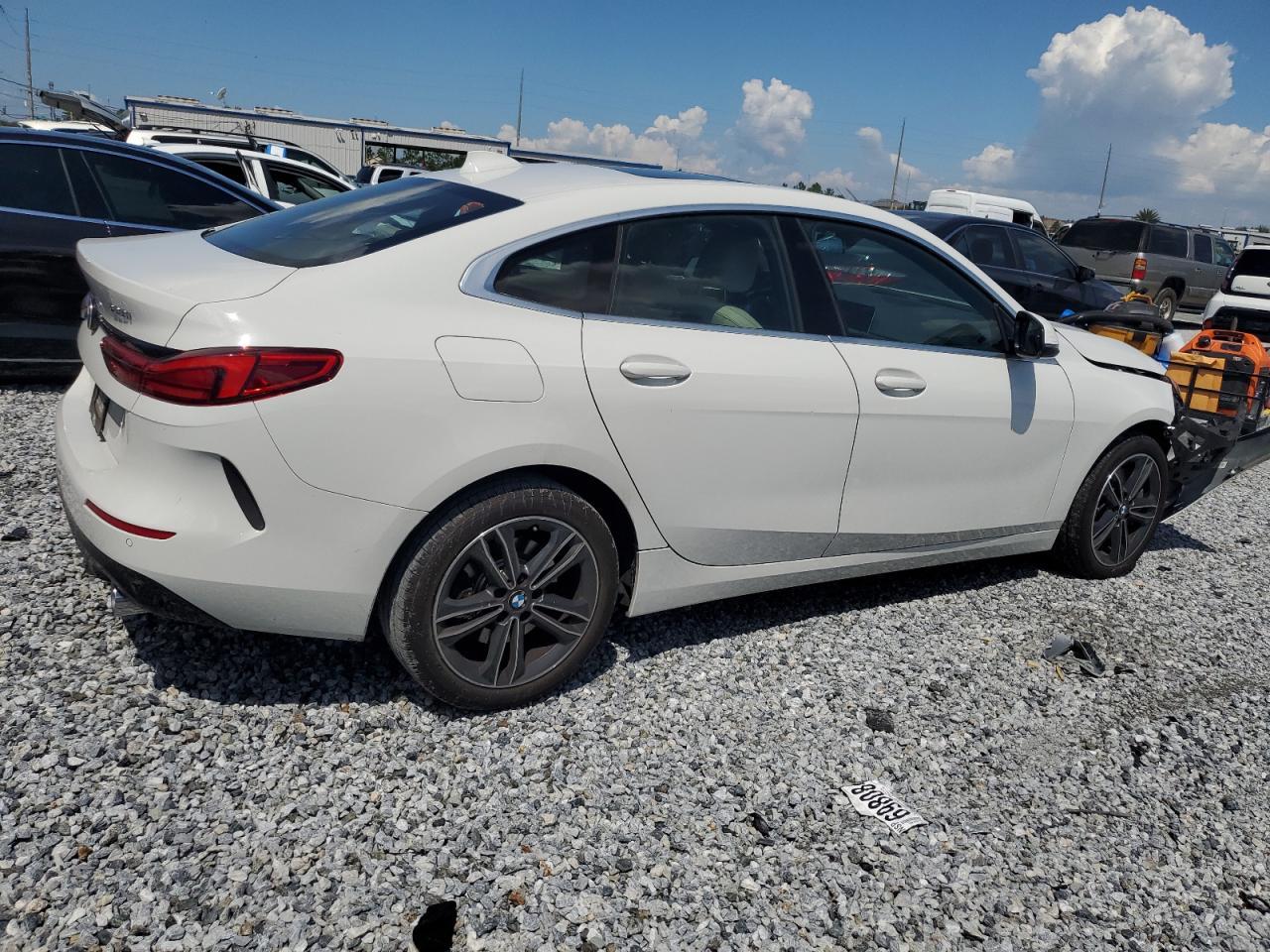 2021 BMW 228I - Фото 3