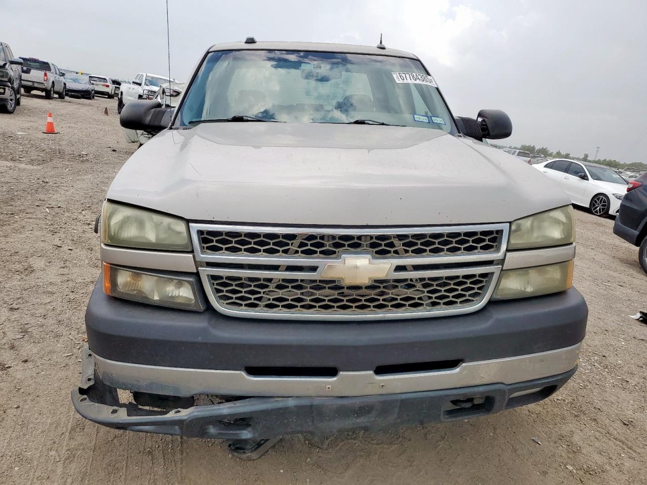 2005 Chevrolet Silverado K2500 Heavy Duty - Фото 5