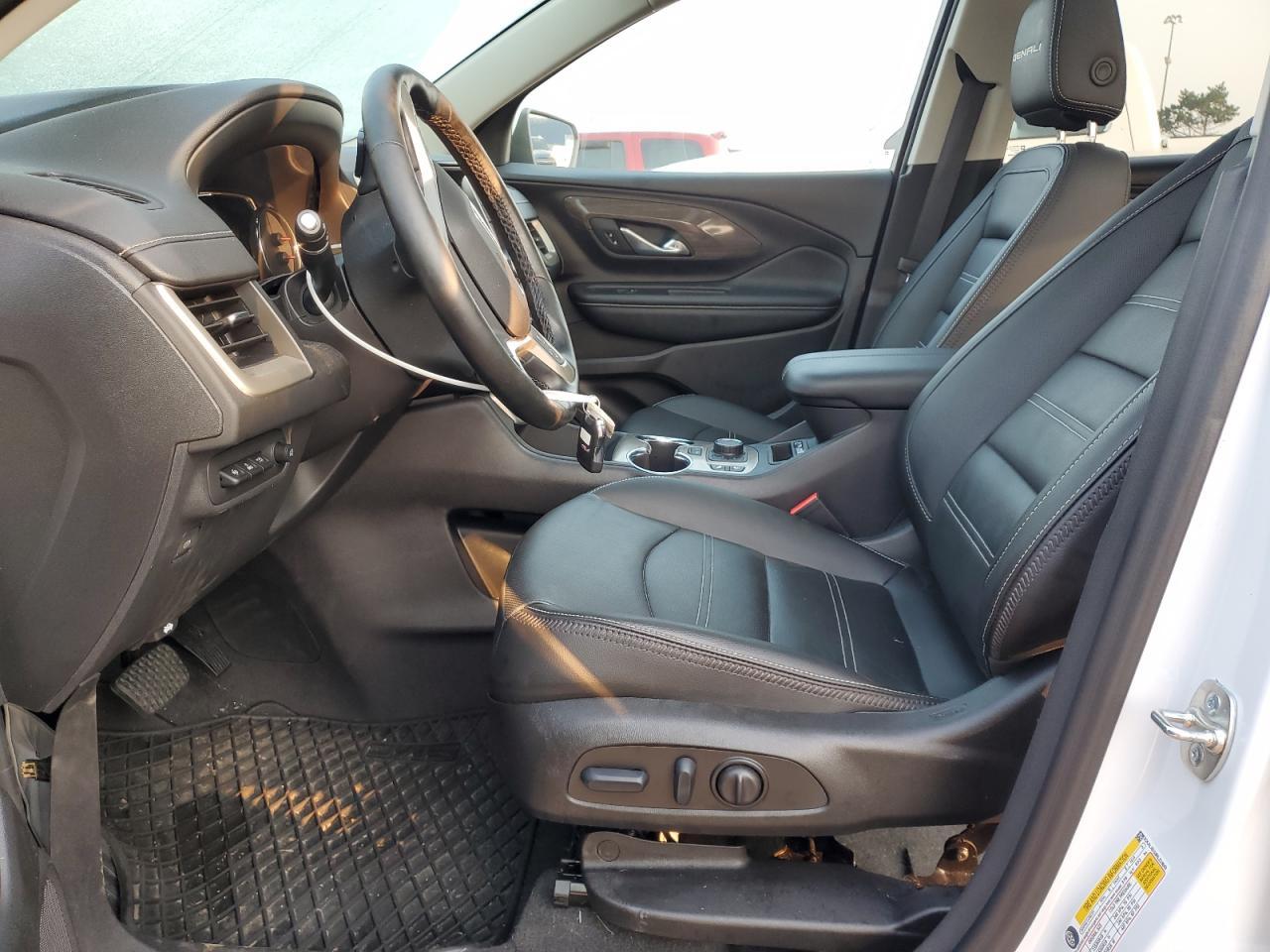 2024 GMC Terrain Denali - Image 7
