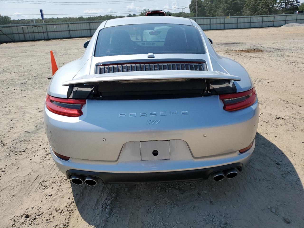 2018 Porsche 911 Carrera S - Image 6