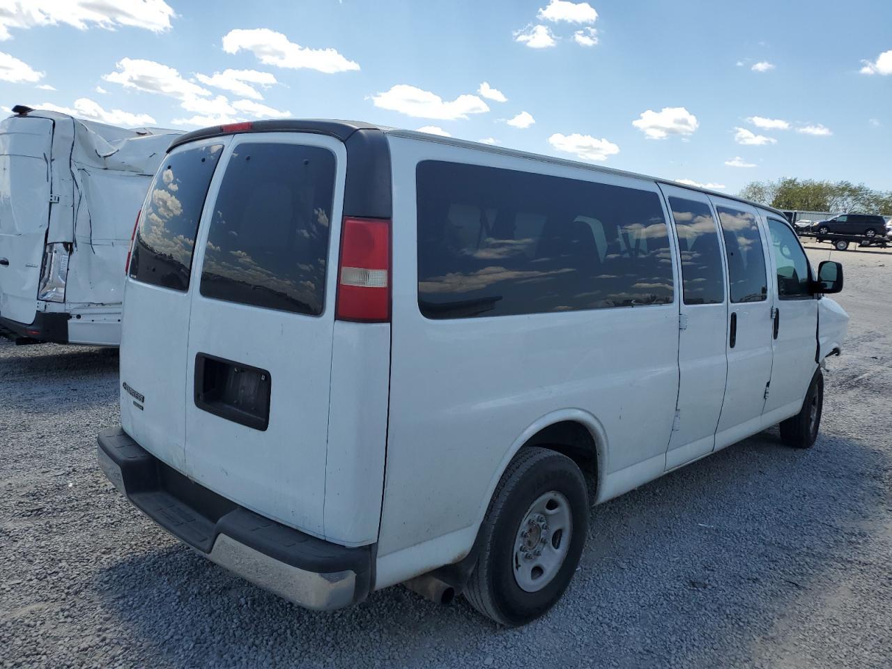2013 Chevrolet Express G3500 - Image 3