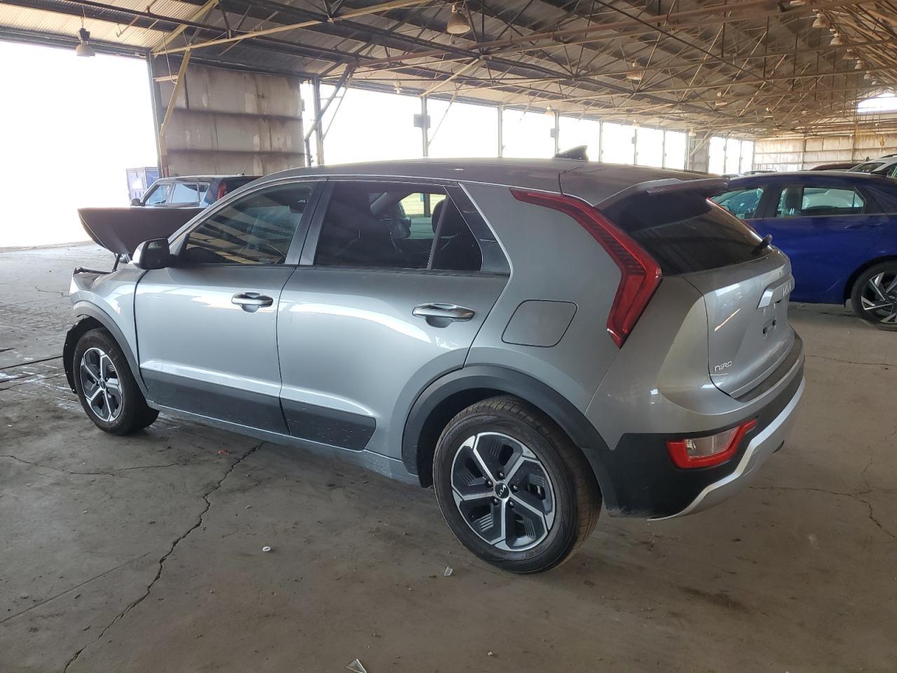 2023 Kia Niro Lx - Фото 2