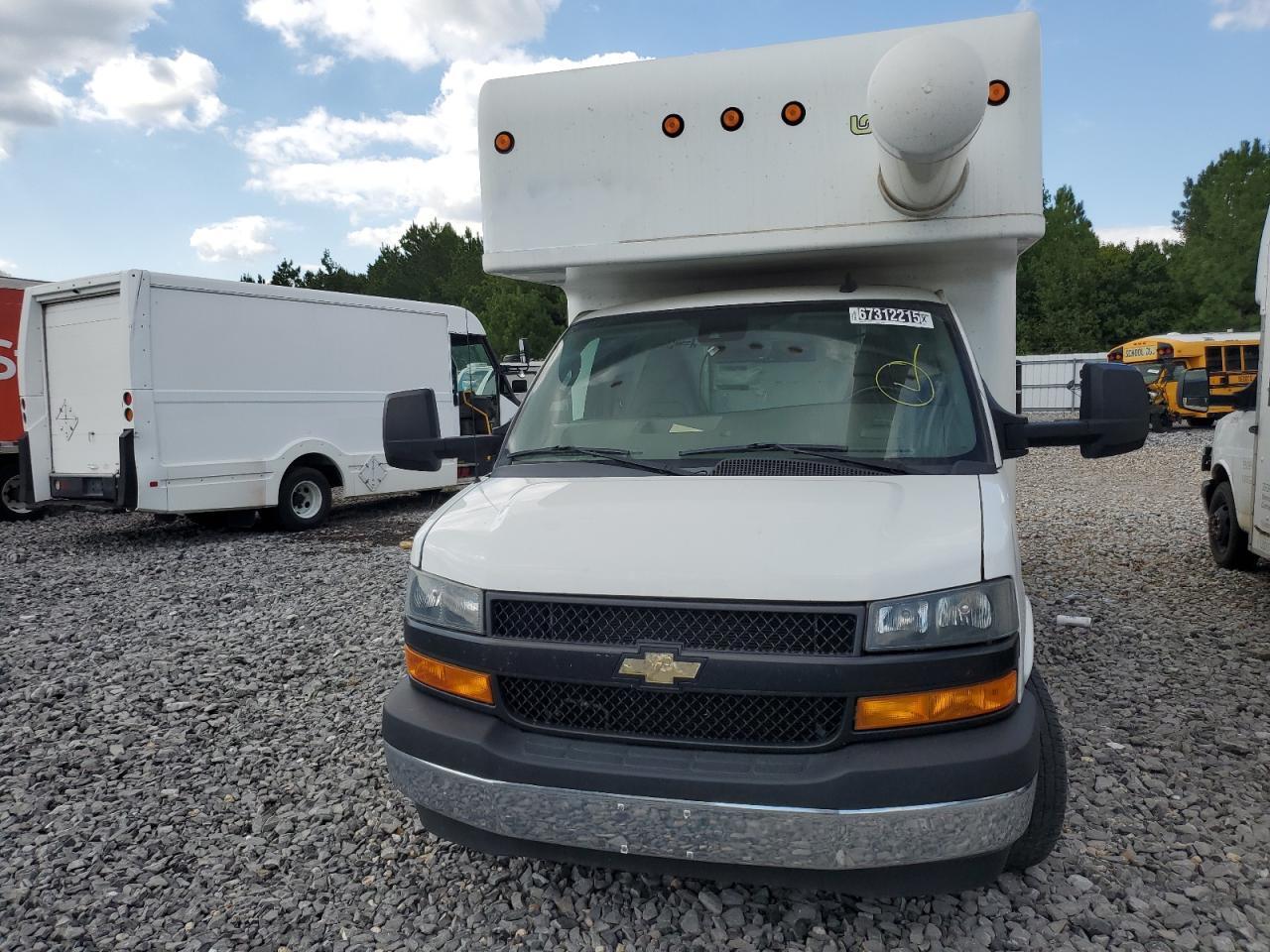 2021 Chevrolet Express G3500 - Image 5