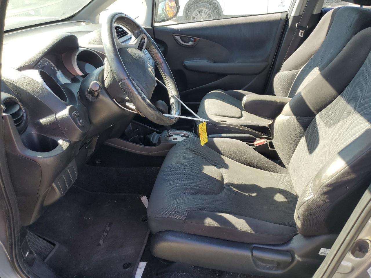2010 Honda Fit Sport - Фото 7