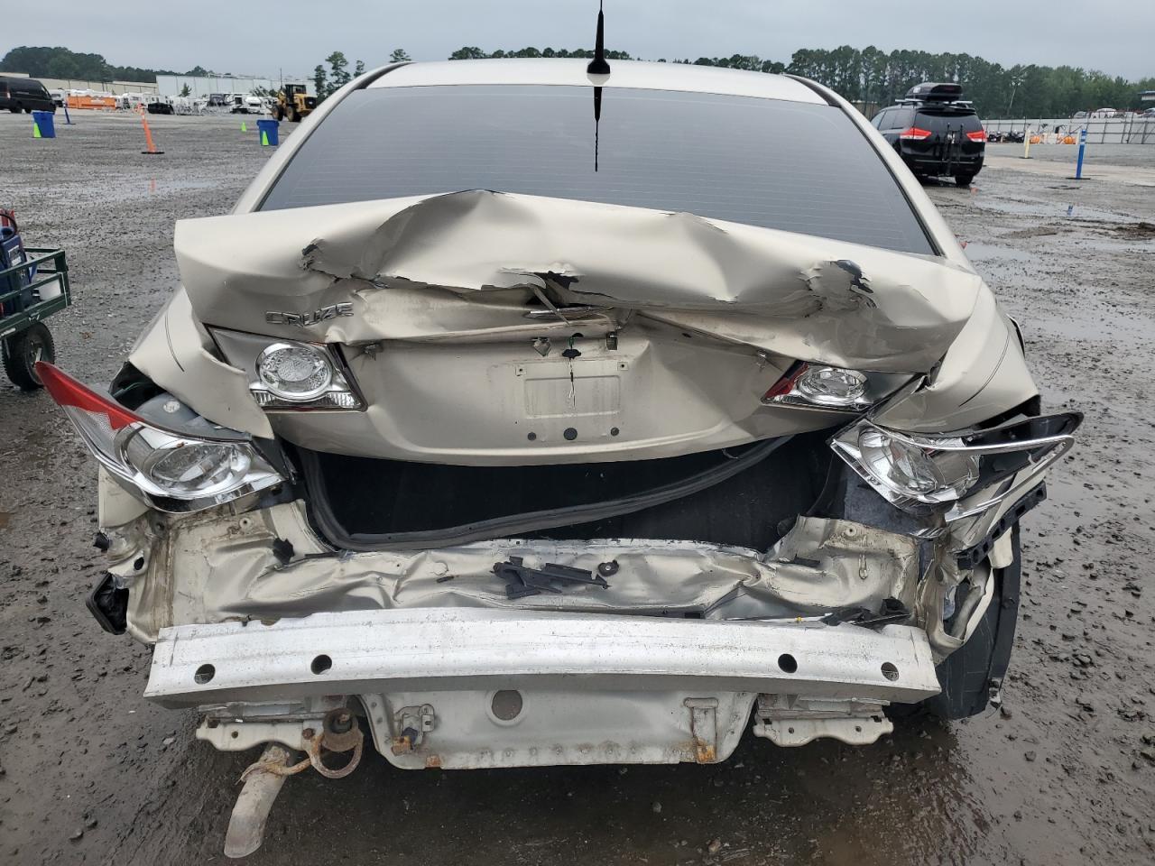 2012 Chevrolet Cruze Ls - Фото 6