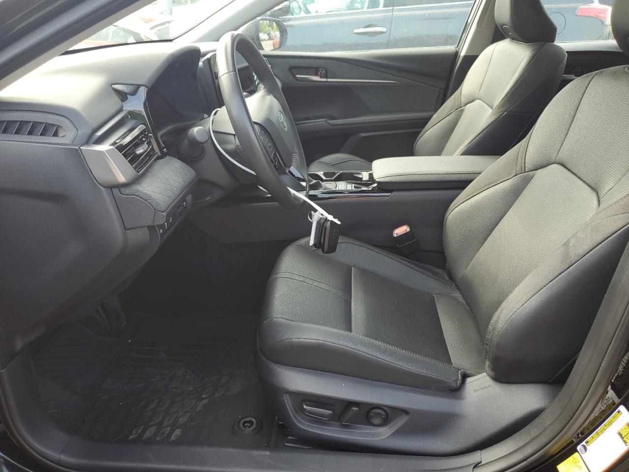 2025 Toyota Camry Xse - Image 7