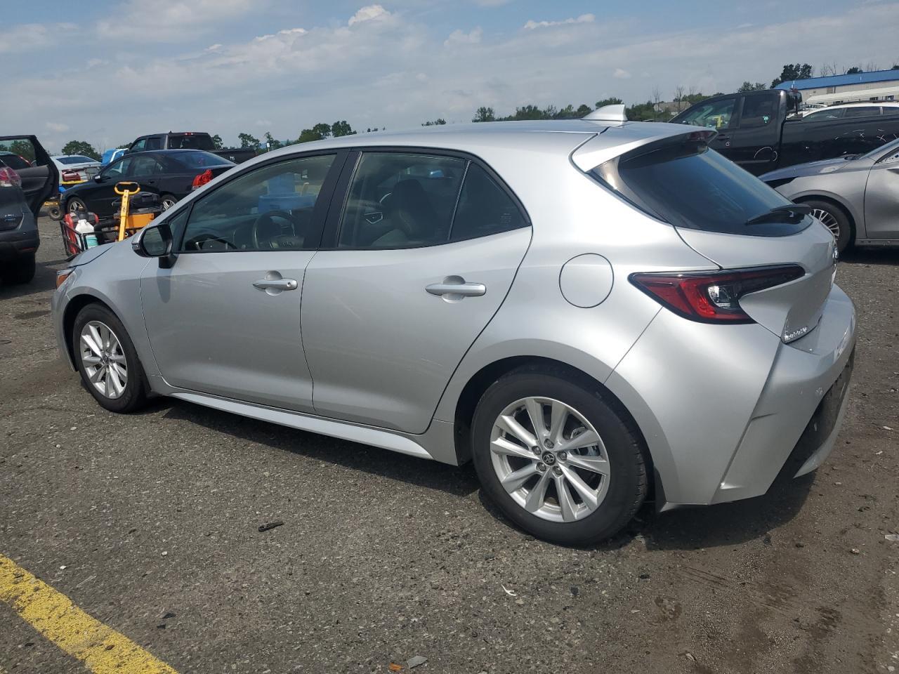 2024 Toyota Corolla Se - Фото 3