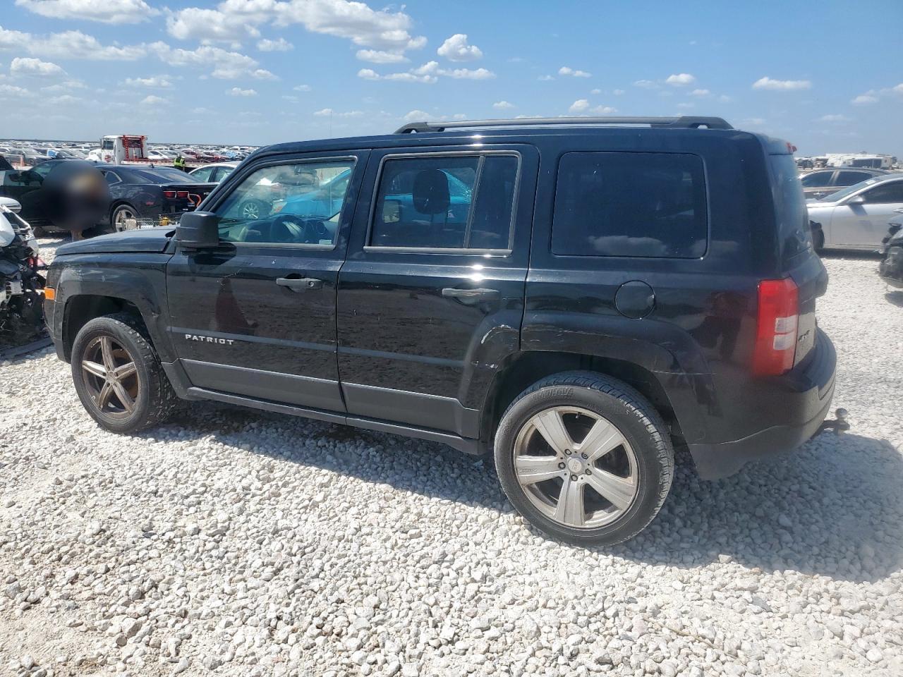 2017 Jeep Patriot Sport - Фото 2