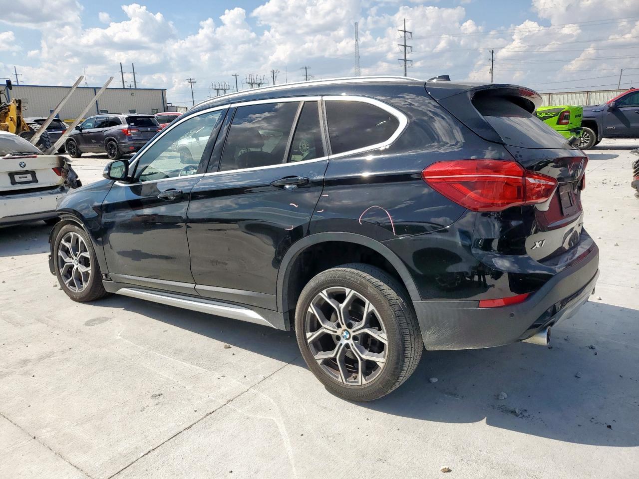 2021 BMW X1 Sdrive28I - Фото 2