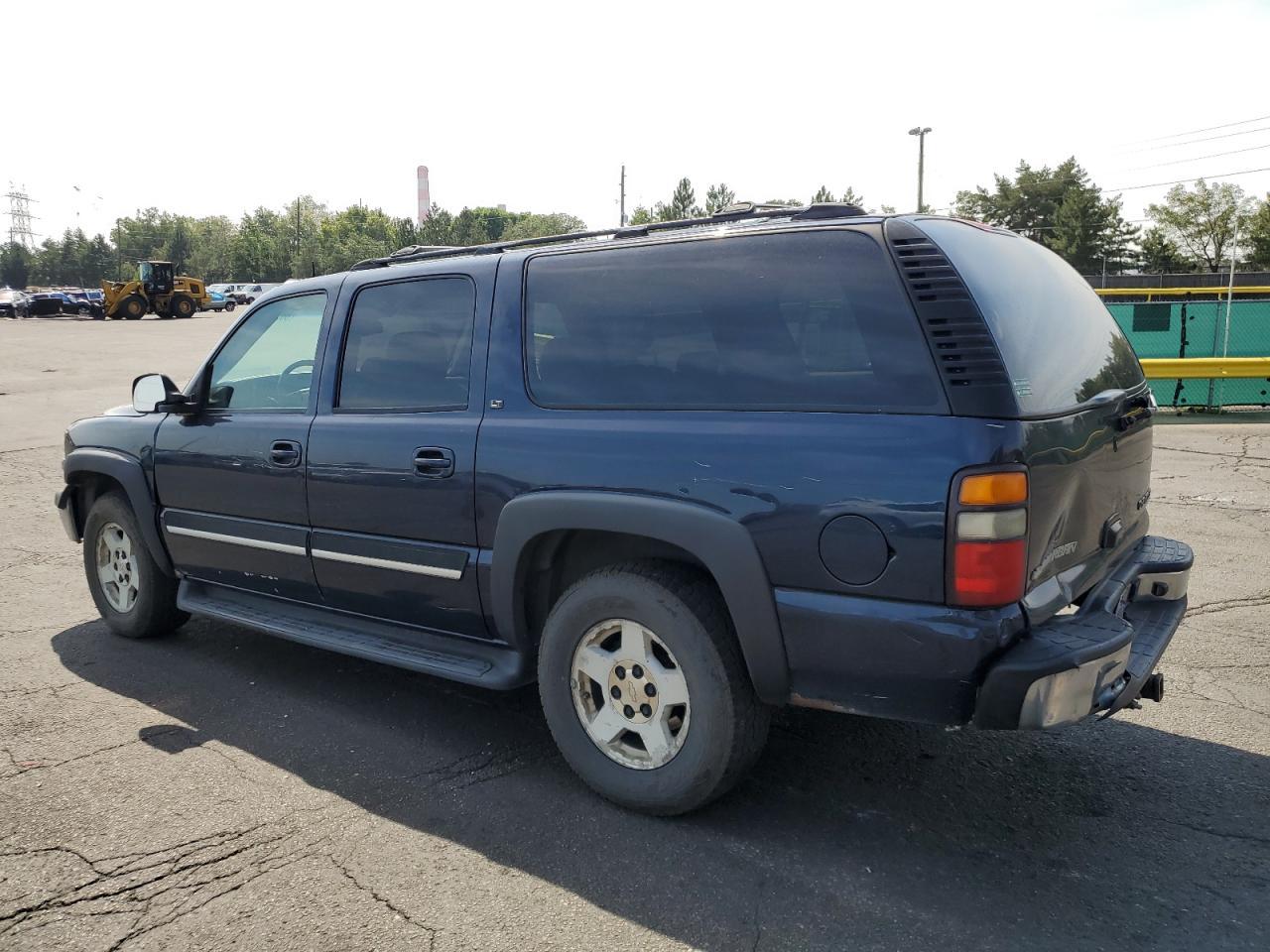 2005 Chevrolet Suburban K1500 - Фото 2