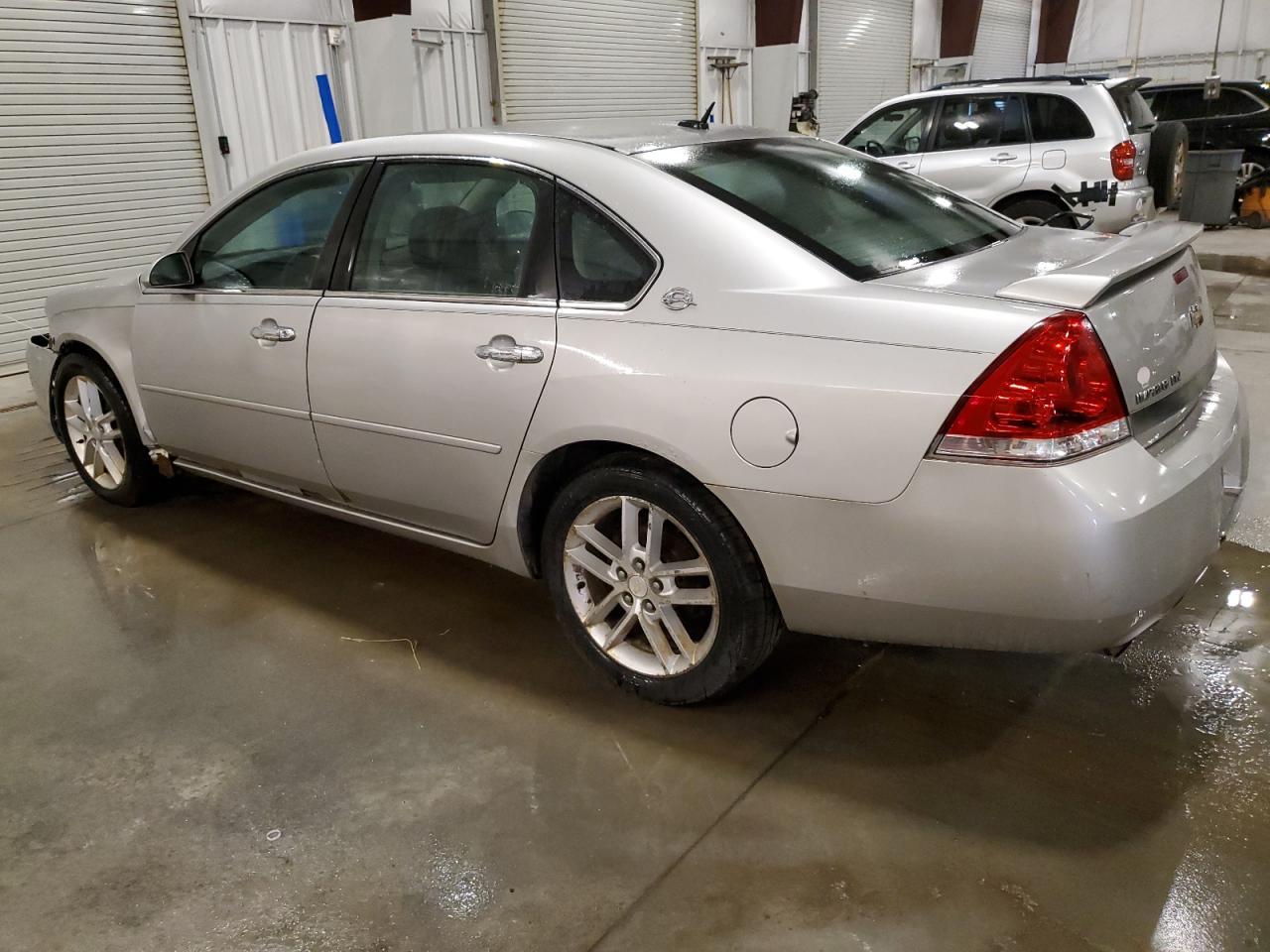 2008 Chevrolet Impala Ltz - Фото 2