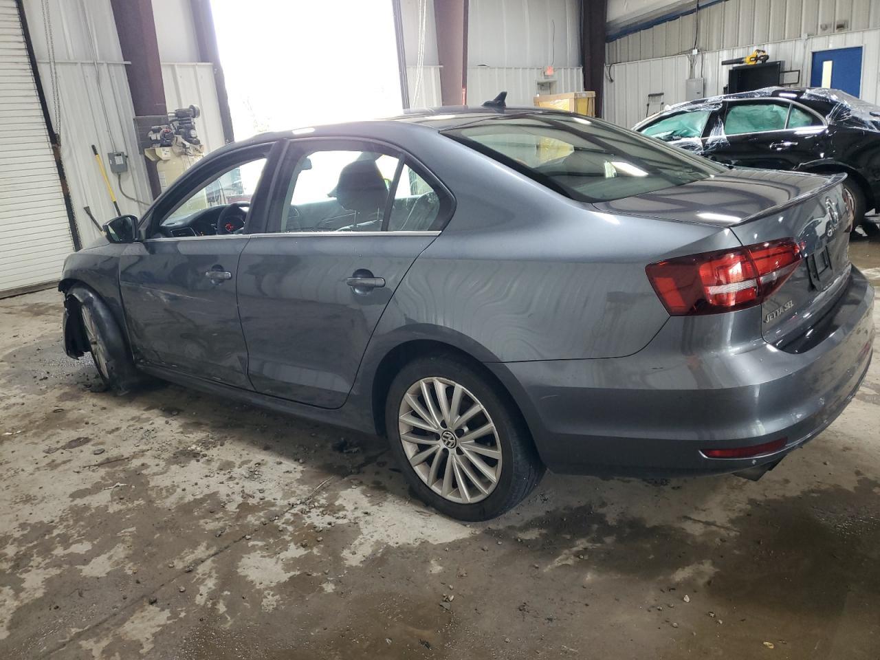2016 Volkswagen Jetta Sel - Фото 2