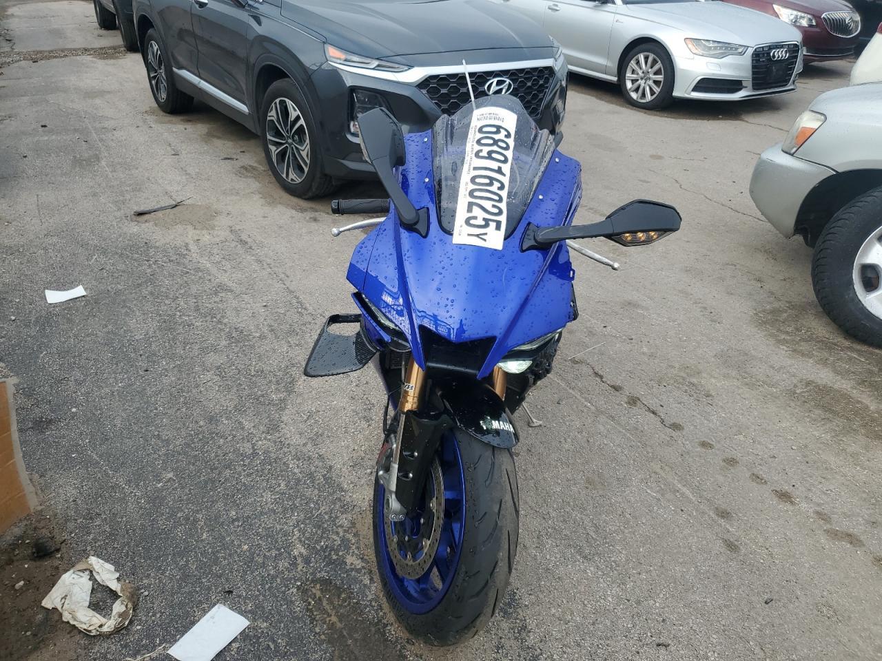 2025 Yamaha Yzf1000 - Image 2
