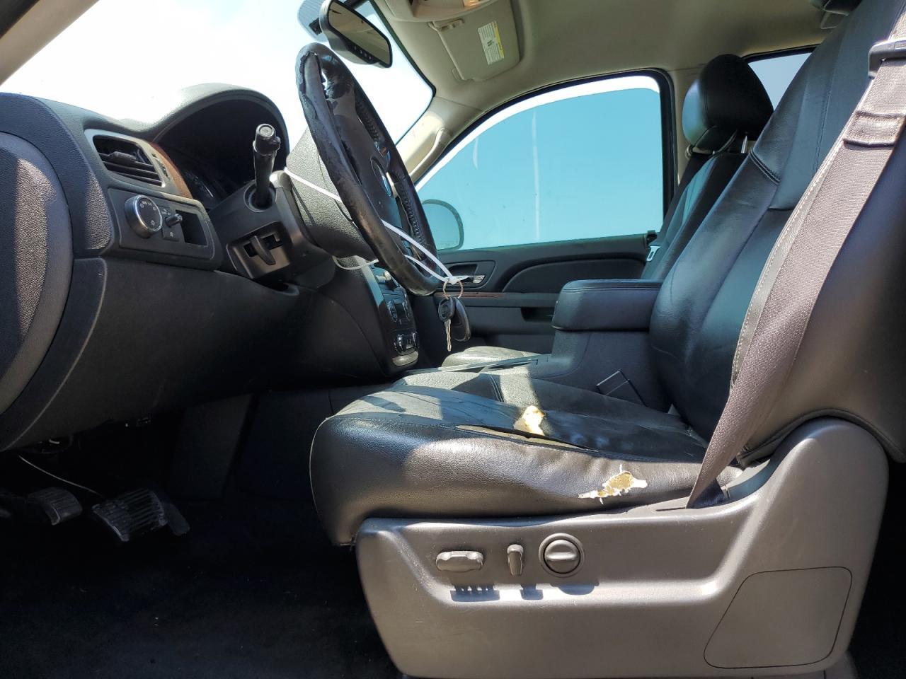 2013 Chevrolet Suburban C1500 Lt - Фото 7