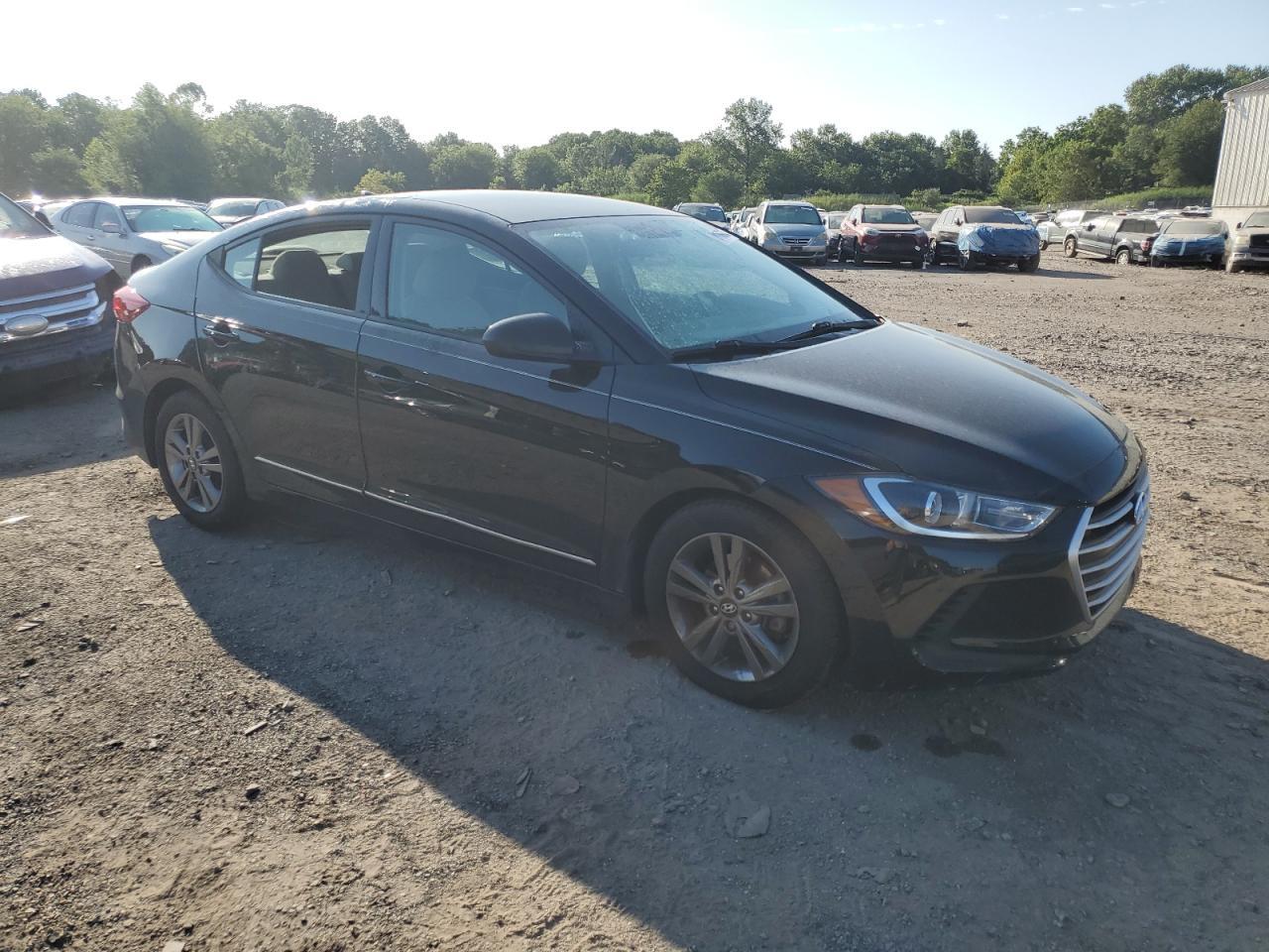 2017 Hyundai Elantra Se - Фото 4