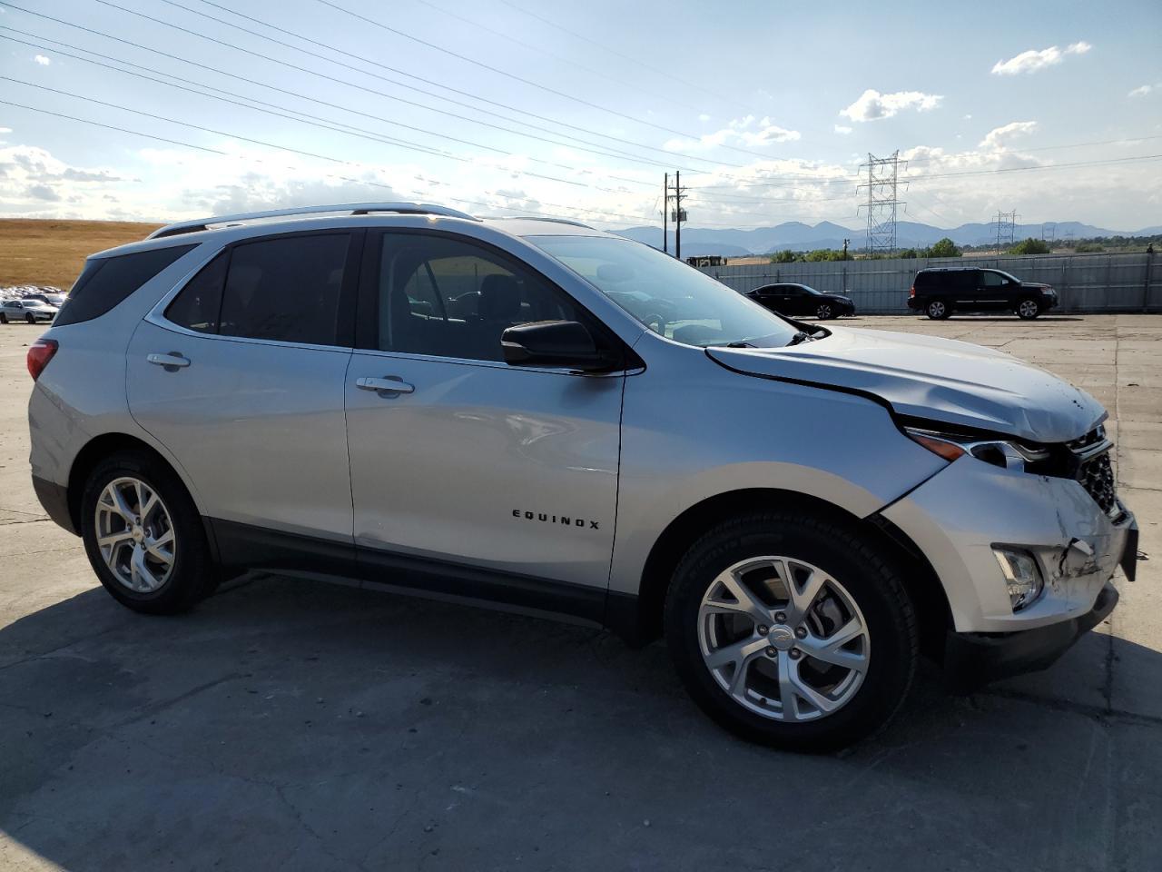 2019 Chevrolet Equinox Lt - Image 4