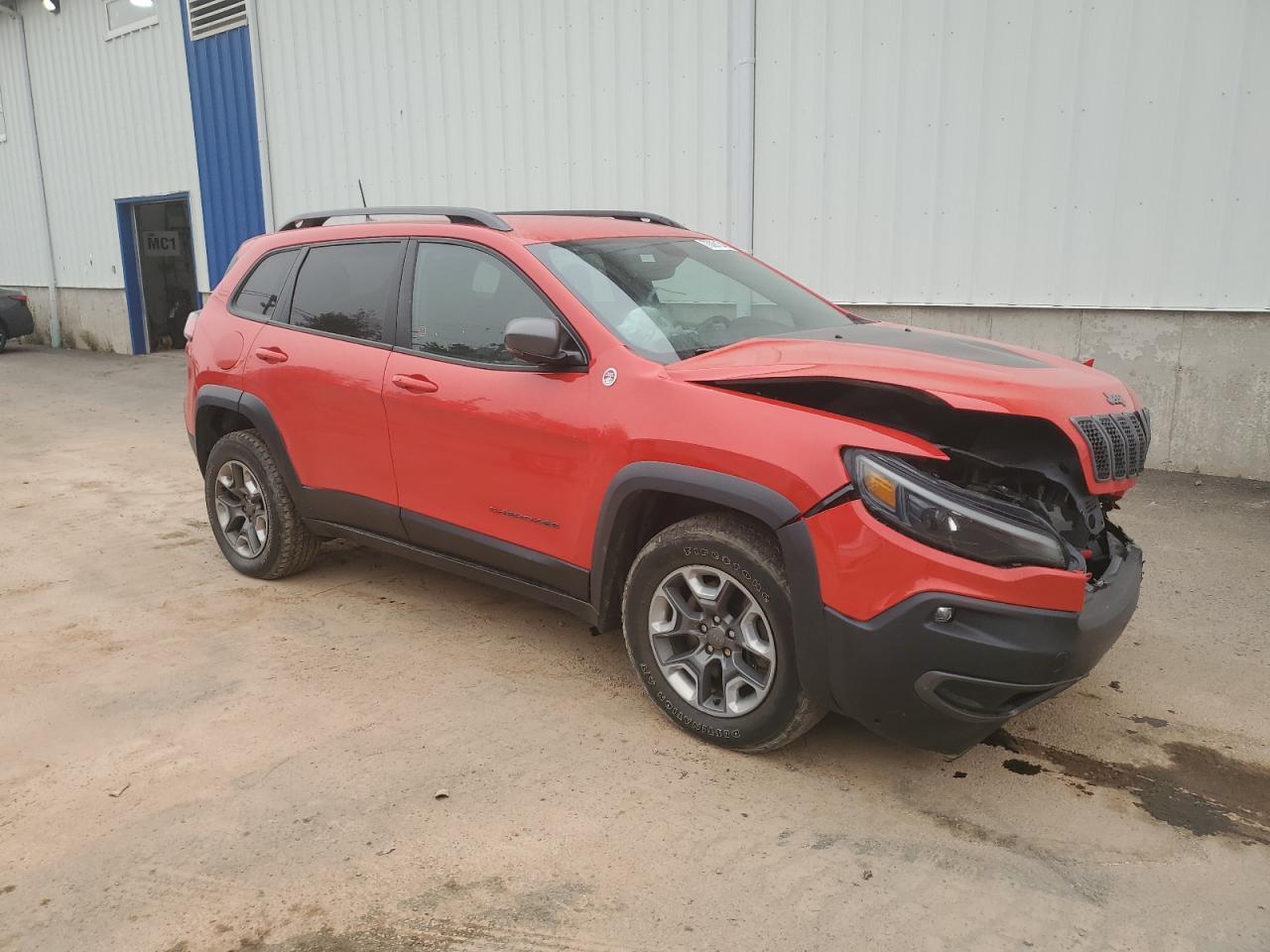2019 Jeep Cherokee Trailhawk - Image 4