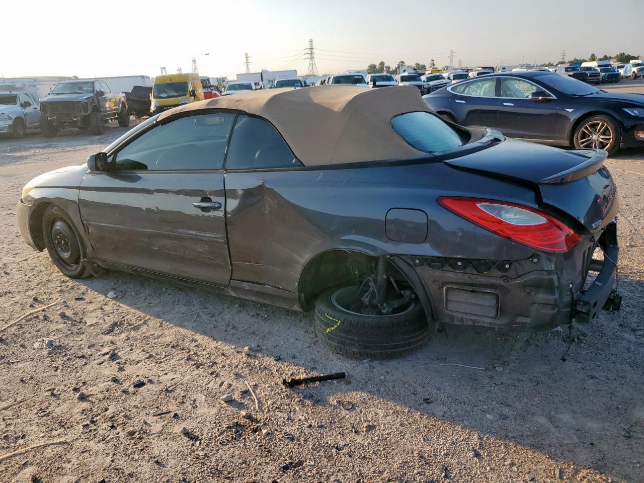 2007 Toyota Camry Solara Se - Фото 2