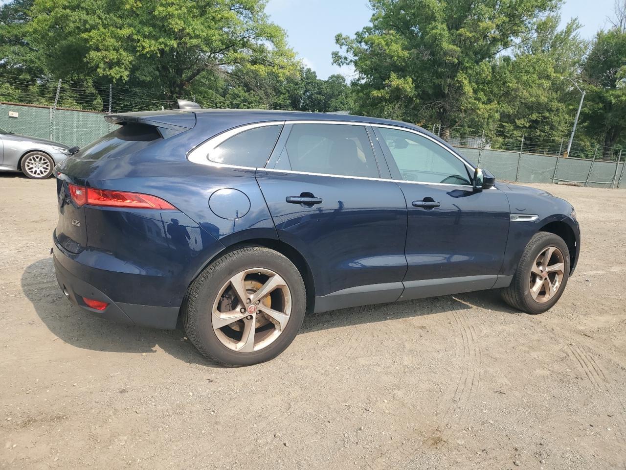 2020 Jaguar F-Pace Premium - Фото 3