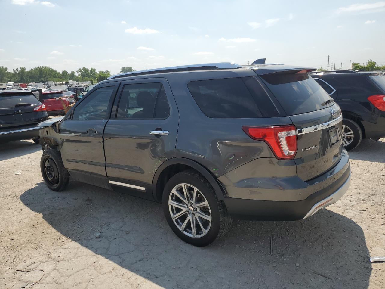 2016 Ford Explorer Limited - Фото 2