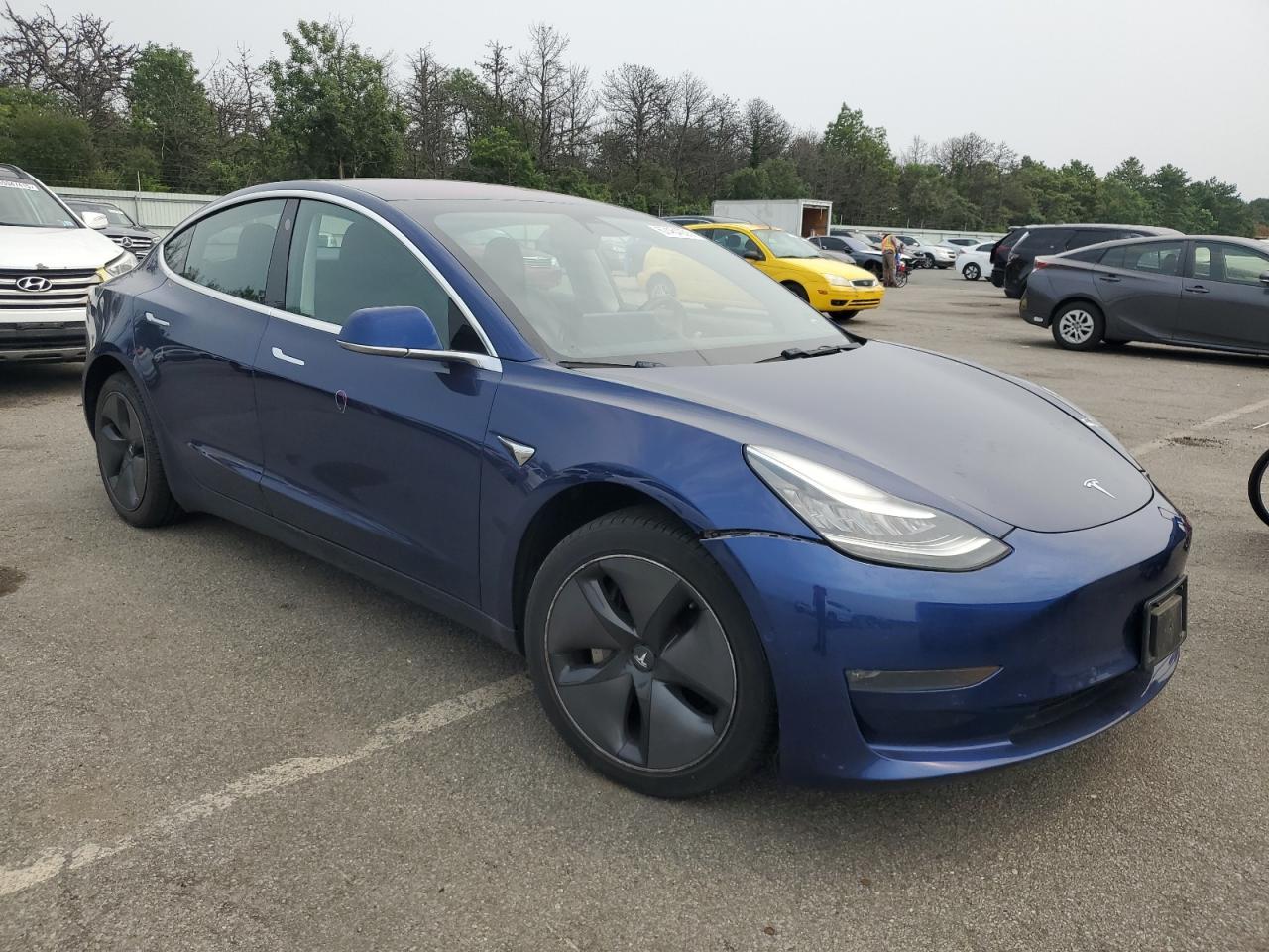2019 Tesla Model 3 - Фото 4