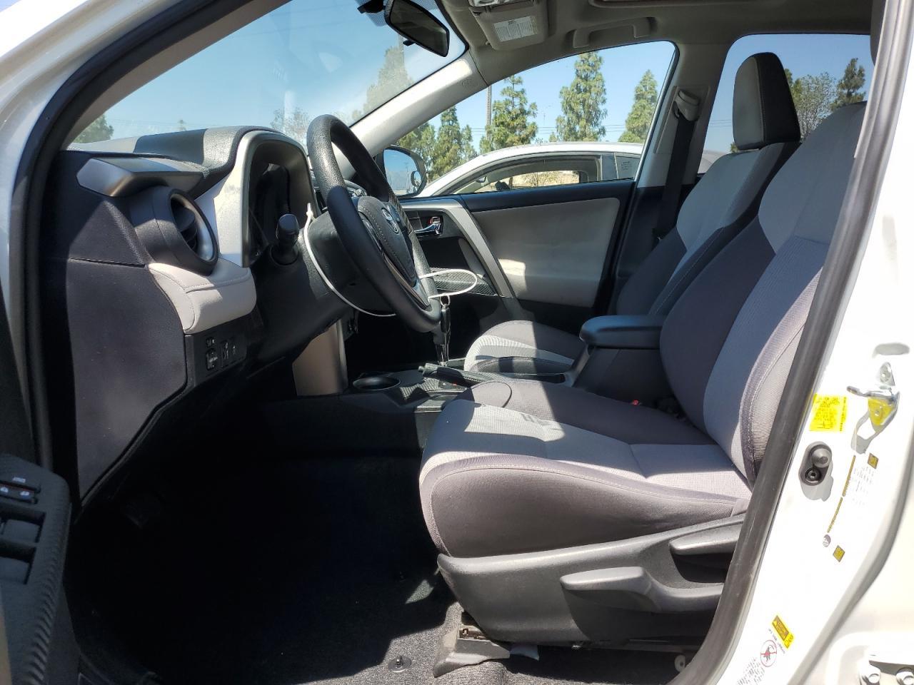 2015 Toyota Rav4 Xle - Image 7