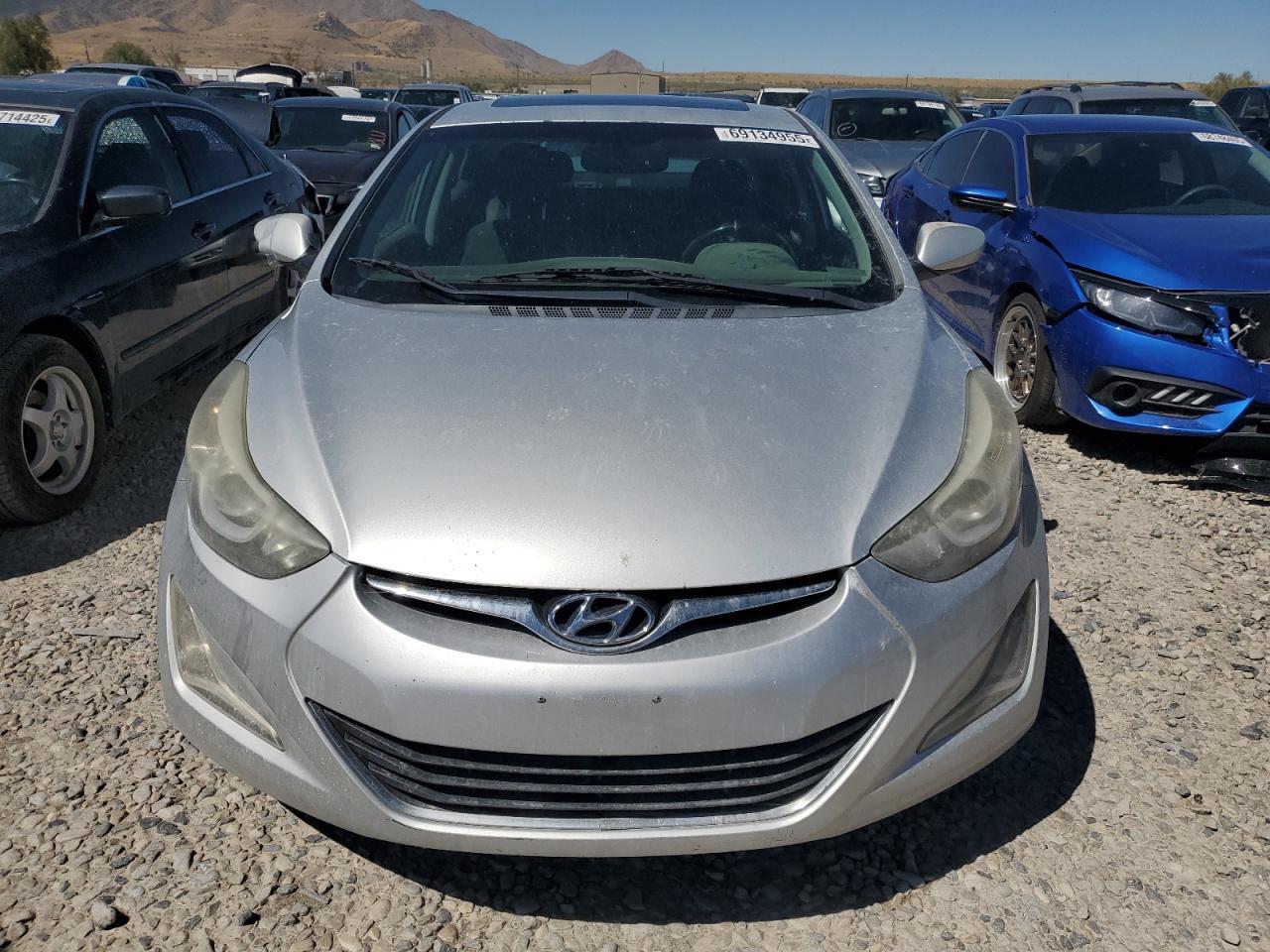 2015 Hyundai Elantra Se - Image 5