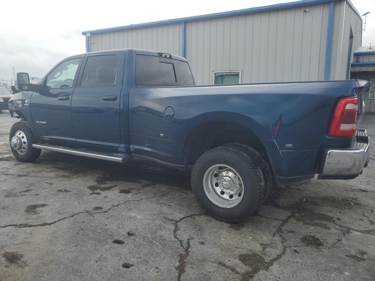 2023 Ram 3500 Laramie - Фото 2
