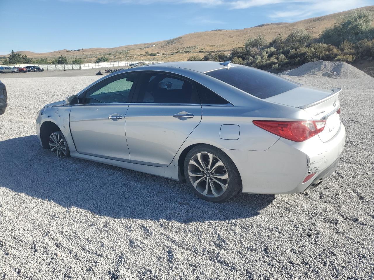 2014 Hyundai Sonata Se - Фото 2