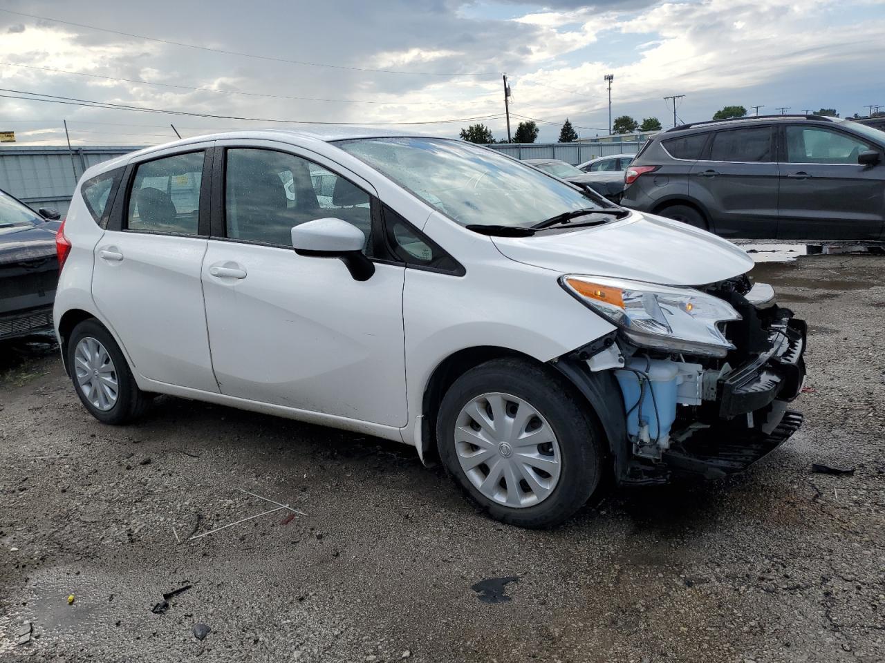 2016 Nissan Versa Note S - Фото 4