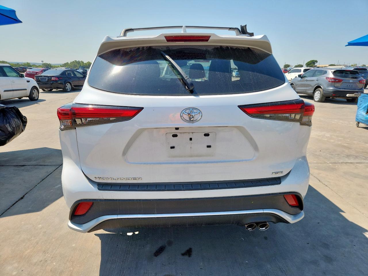 2023 Toyota Highlander L - Фото 6