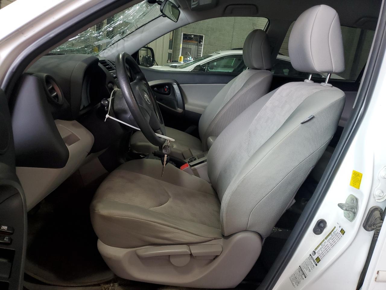 2011 Toyota Rav4 - Image 7