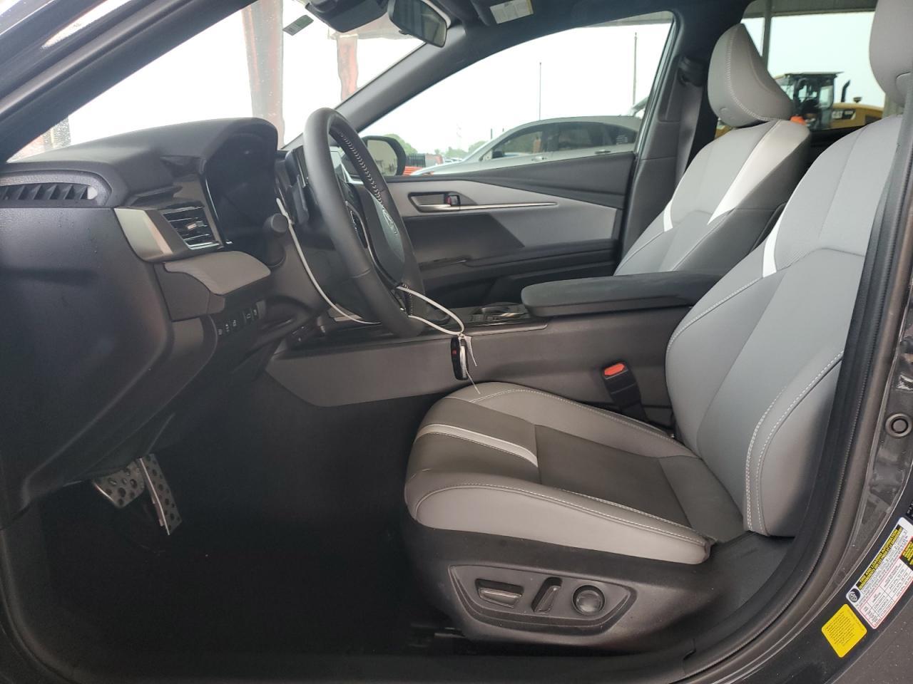 2025 Toyota Camry Xse - Image 7