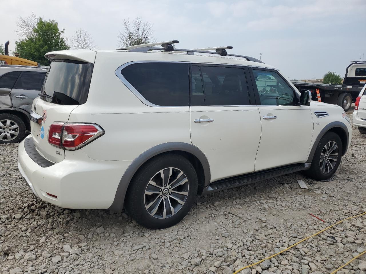 2017 Nissan Armada Sv - Фото 3