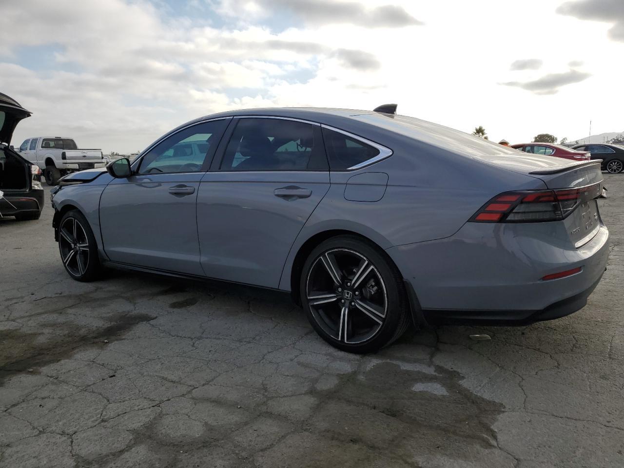 2023 Honda Accord Hybrid Sport - Фото 2