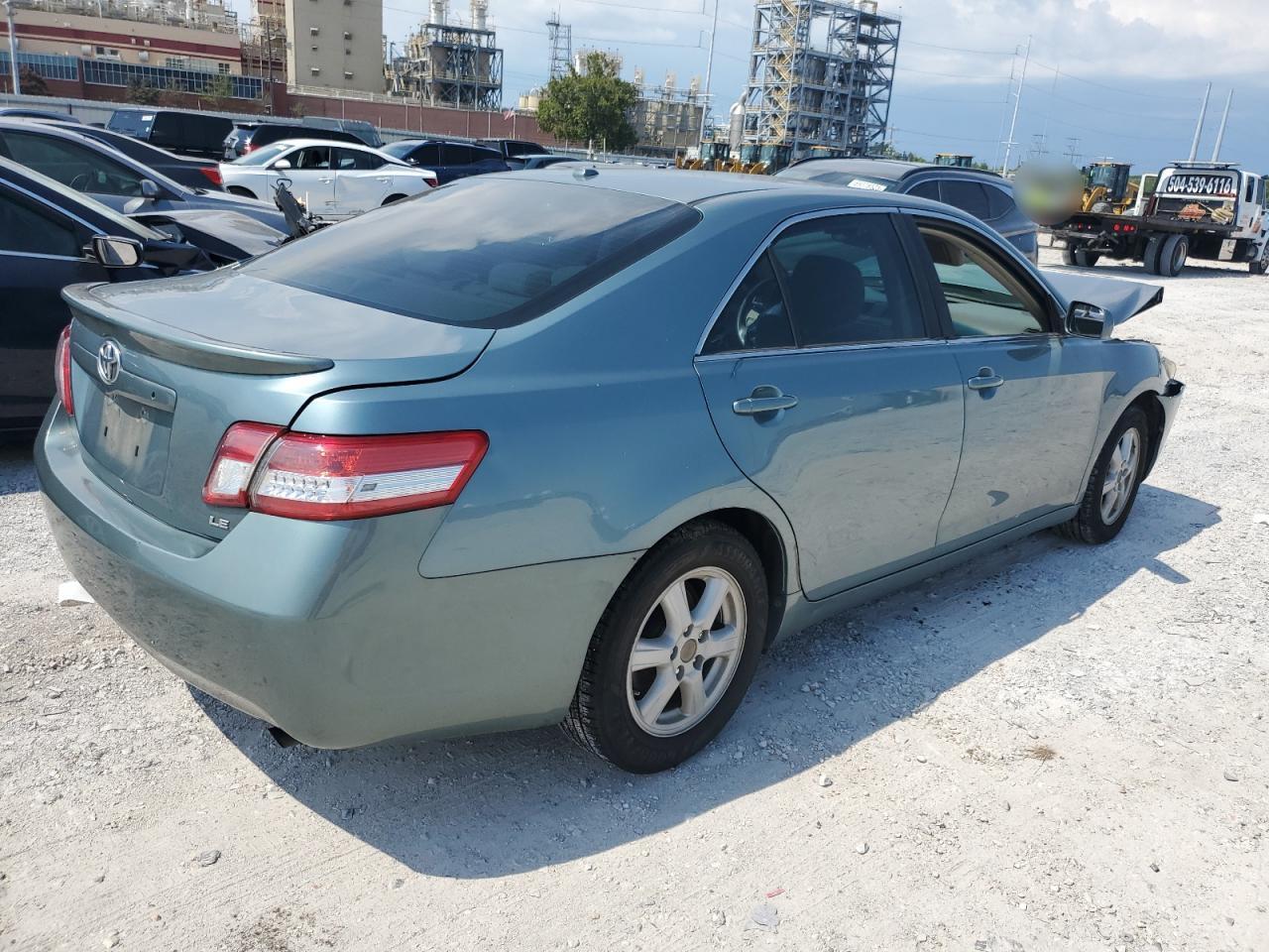 2010 Toyota Camry Base - Image 3