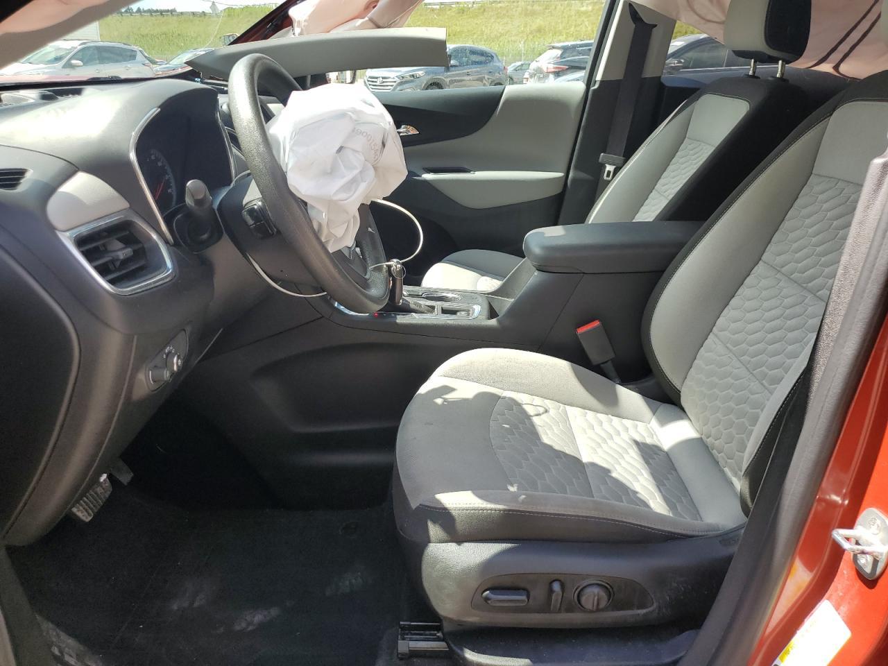 2020 Chevrolet Equinox Ls - Image 7