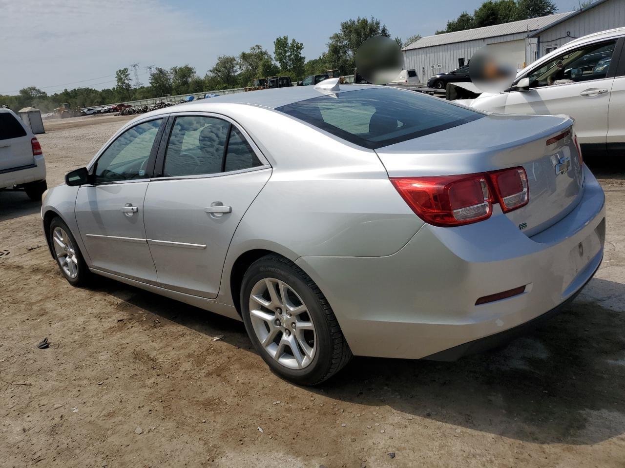 2016 Chevrolet Malibu Limited Lt - Image 2