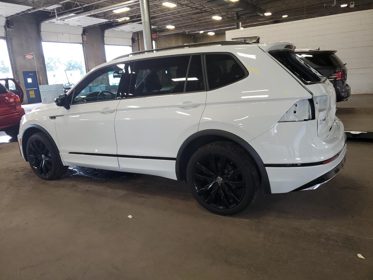 2021 Volkswagen Tiguan Se - Image 2